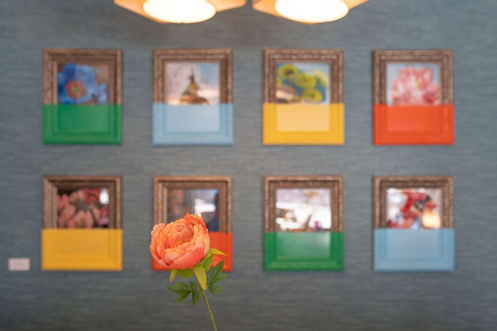 The Bradley Hotel Форт Уейн Удобства снимка